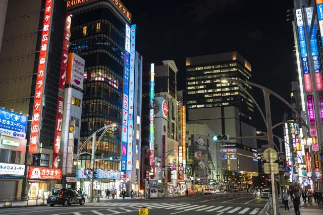 錦の夜の店で遊ぶのにいくらかかるか知りたい方